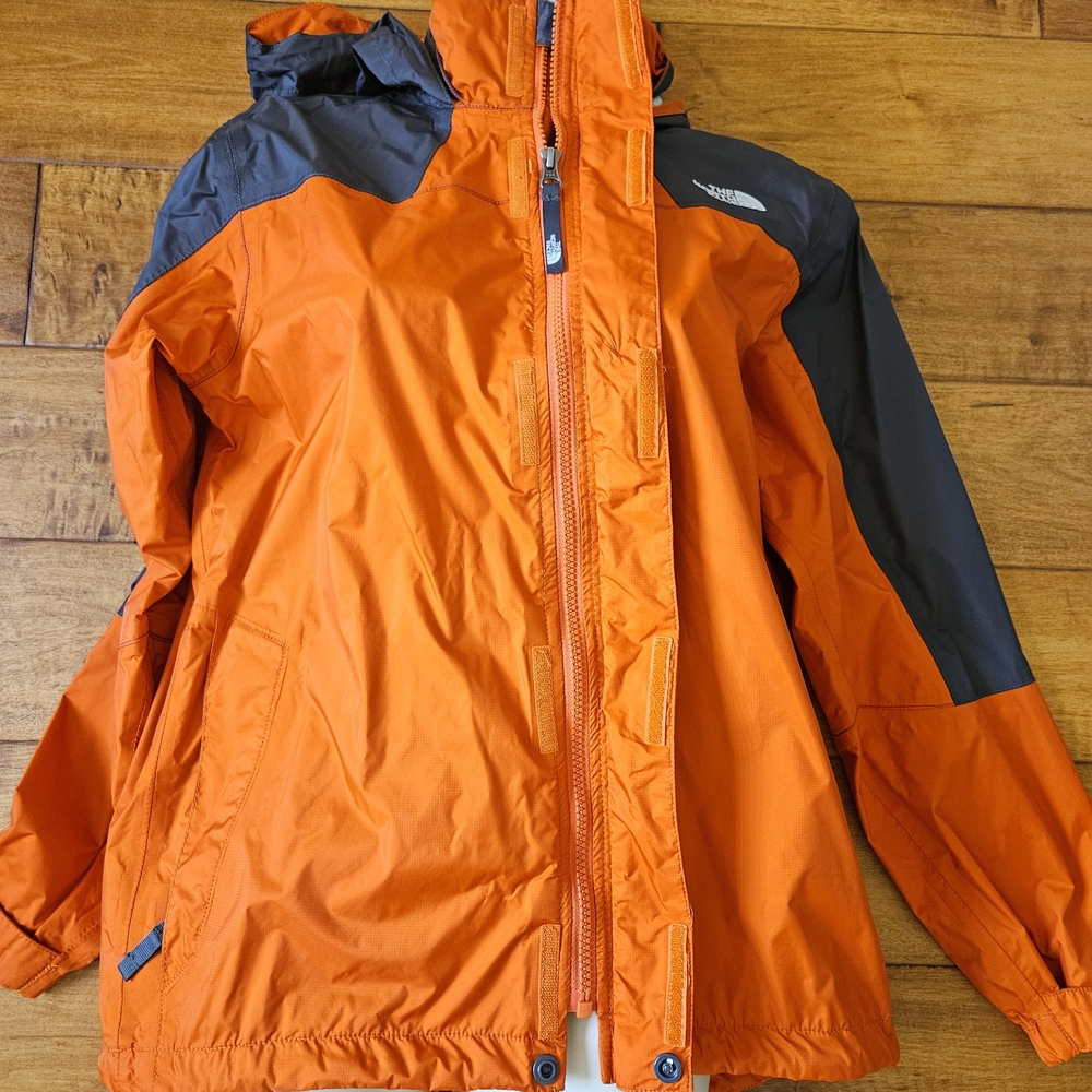 The North Face Kids' L/G Waterproof Jacket - Picture 6 of 12